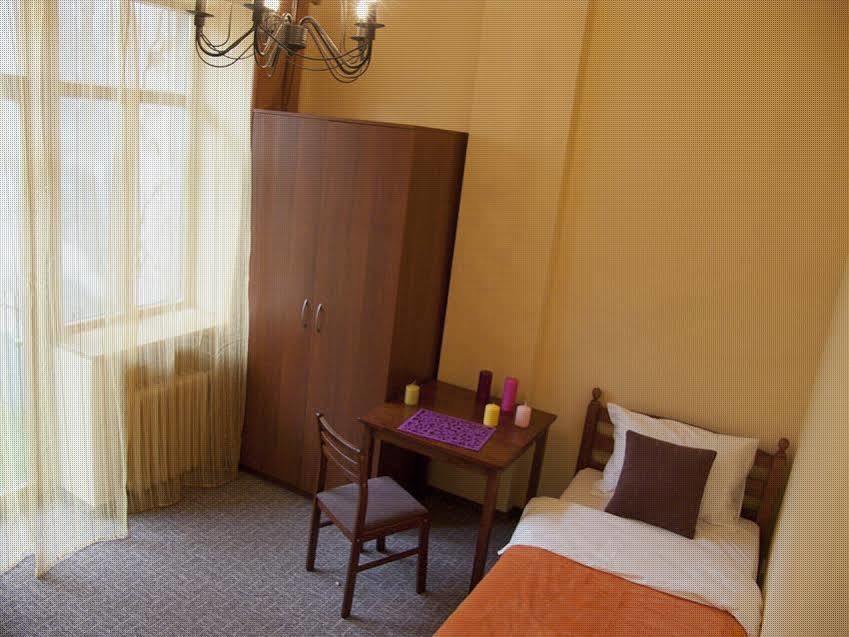 Hostel Lux Каунас Екстер'єр фото